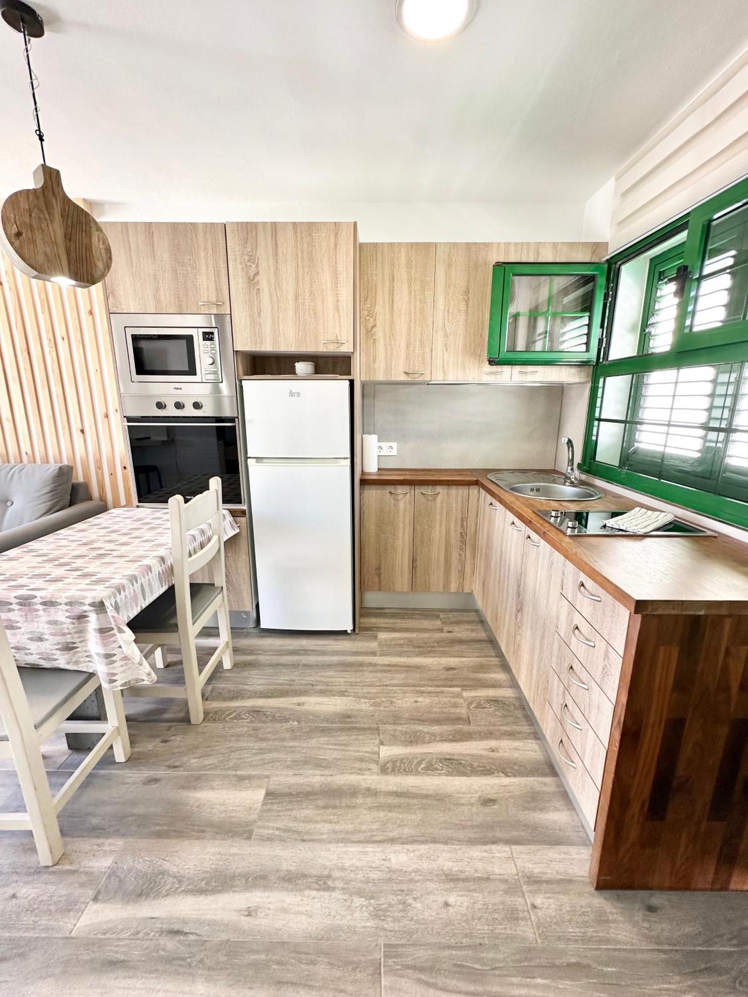Appartamento Kiwi Smoothie - En La Playa, Doble Terraza, Cocina Completa, Dos Camas Y Wifi Cotillo Esterno foto